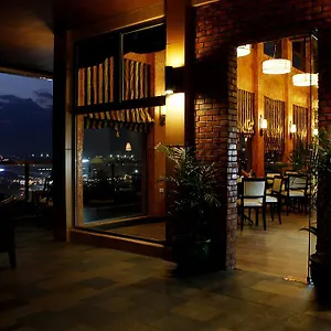Park Tower 4* אנגלס